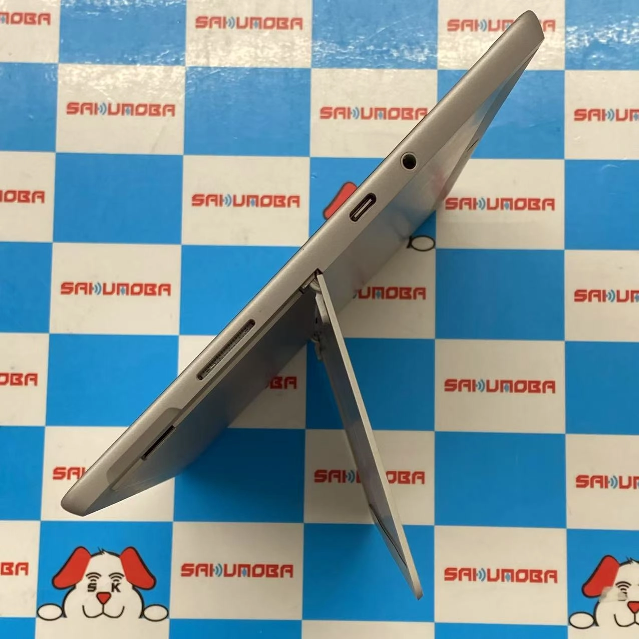 Surface Go 2 Wi-Fiモデル 4GB/64GB シルバー STV-00012