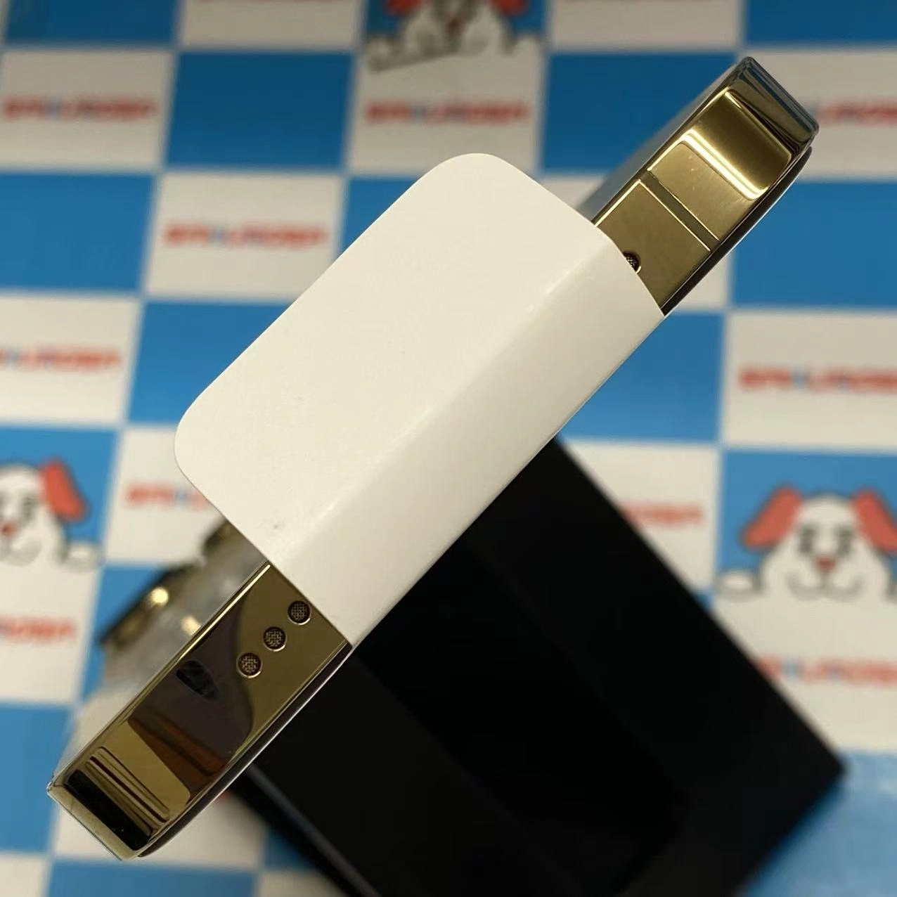 iPhone13 Pro 256GB ゴールド NLUQ3J/A SIMフリー交換未使用品