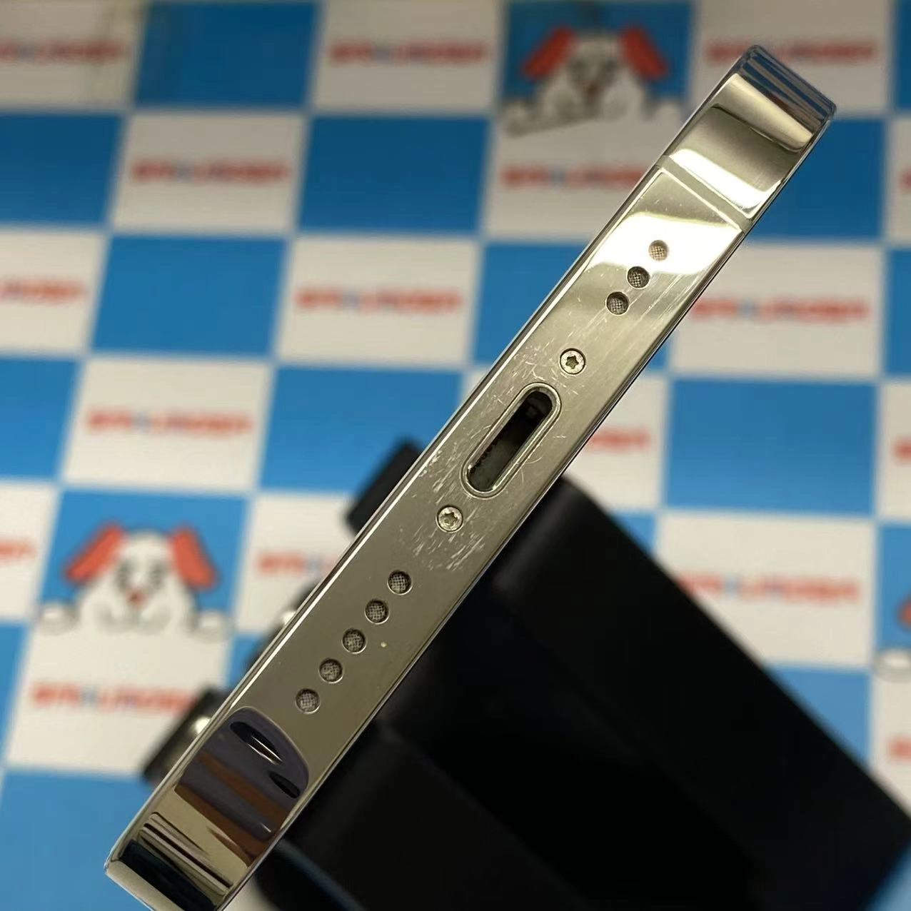 iPhone13 Pro 512GB シルバー MLUW3J/A docomo版SIMフリー美品