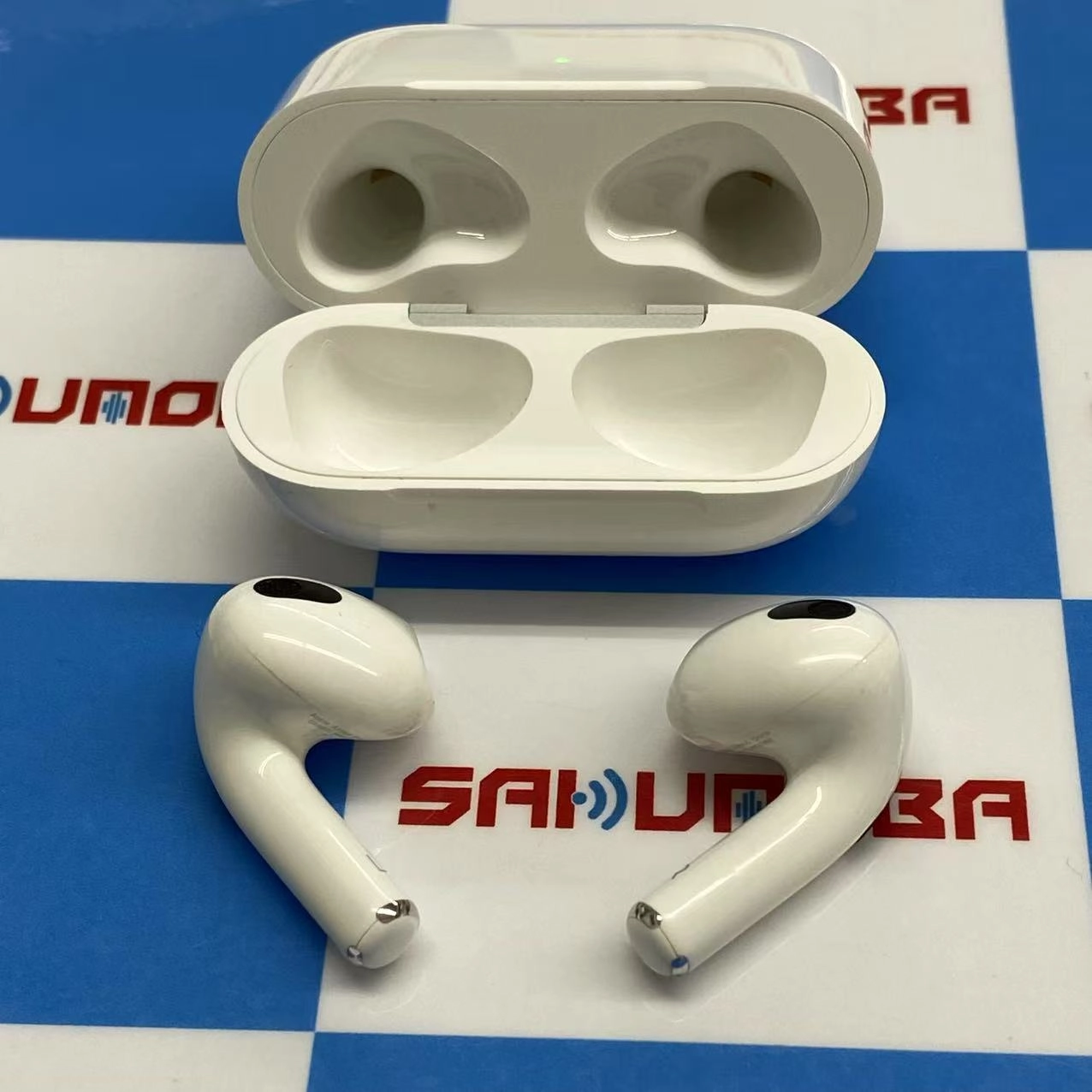 AirPods 第3世代 ホワイト A2564ジャンク品