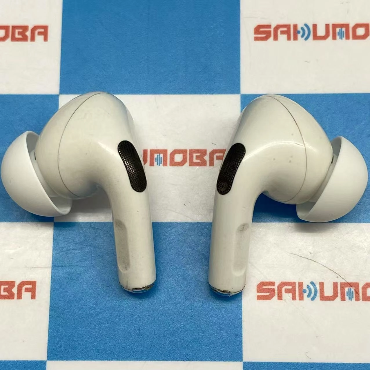 AirPods Pro 第1世代 2019年モデル ホワイト A2084ジャンク品