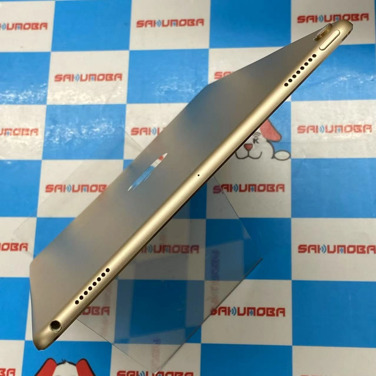 iPad Pro 10.5インチ Wi-Fiモデル 64GB ゴールド MQDX2TA/A 訳あり品