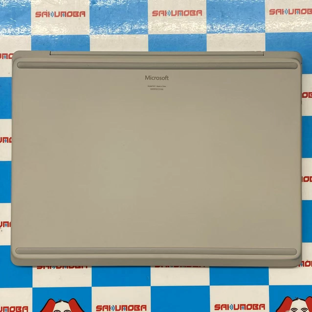 Surface Laptop 第1世代 4GB 64GB PLATINUM 1ZO-00020