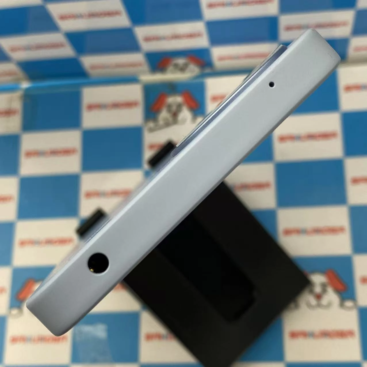 AQUOS wish4 4GB/64GB ブルー SH-52E docomo版SIMフリー 極美品