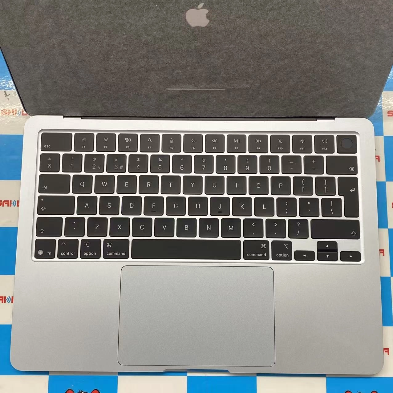 MacBook Air 13インチ Early2025 Apple M4 CPU:10C/GPU:8C 16GBGB/256GB USキーボード  Z1H70005HJ/A 新品同様 ミッドナイト