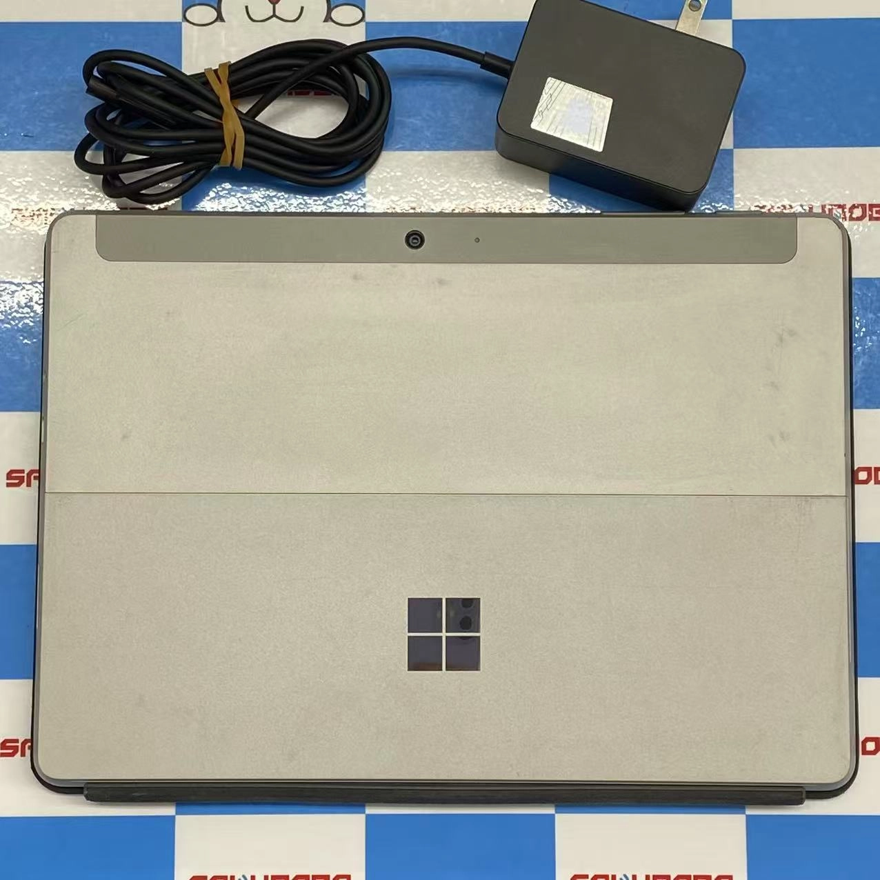 Surface Go 3 4GB/64GB シルバー 1926