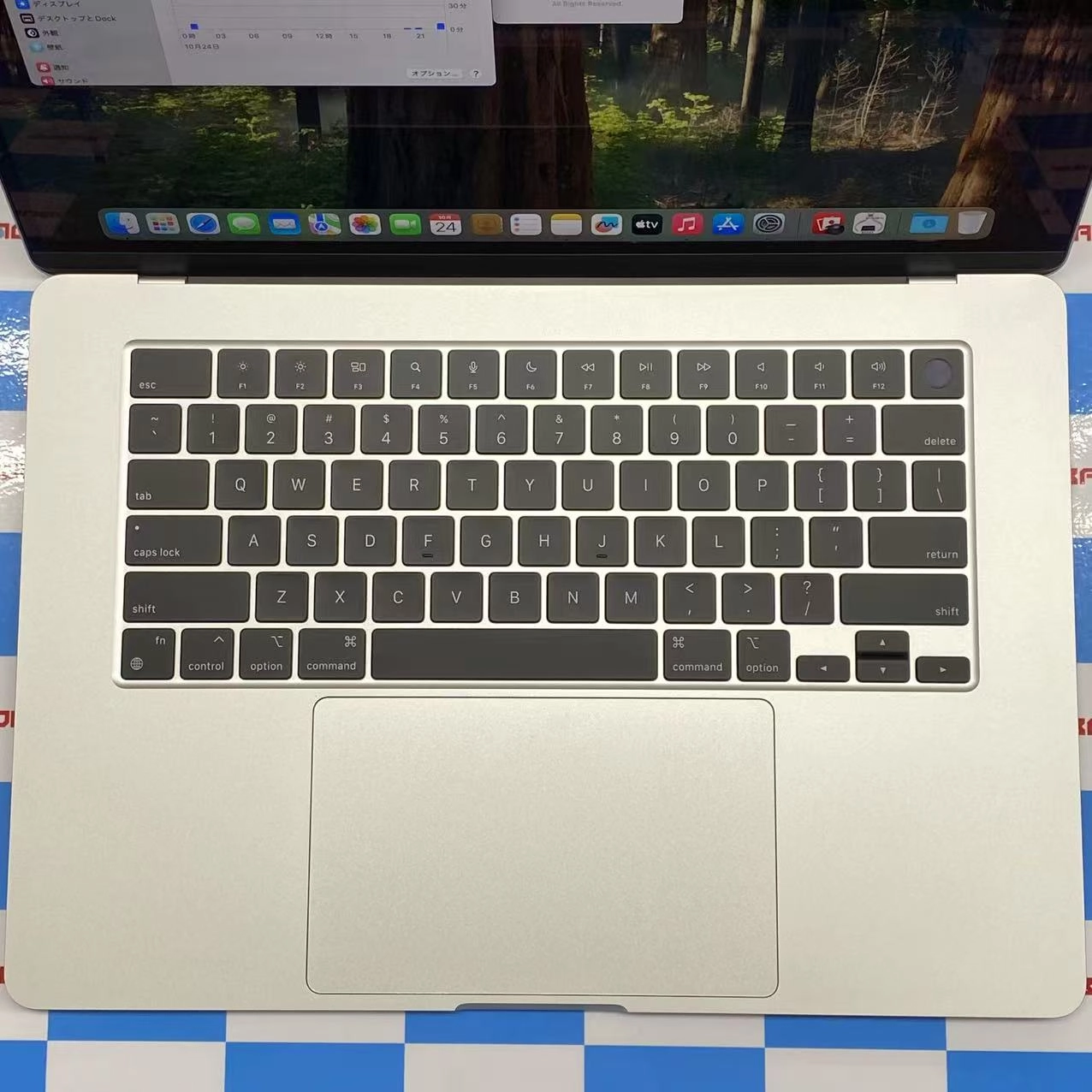 Macbook air 15インチ Mid2023 Apple M2 8GB/256GB  MQKR3J/A USキーボード新品同様 シルバー