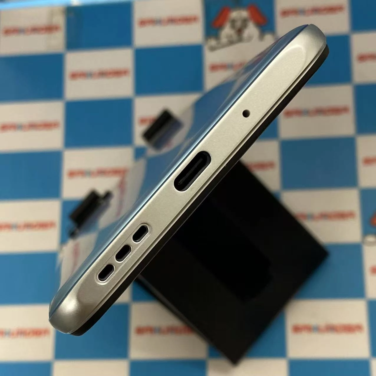 Redmi Note 10 JE 64GB クロームシルバー XIG02 AU版SIMフリー 美品