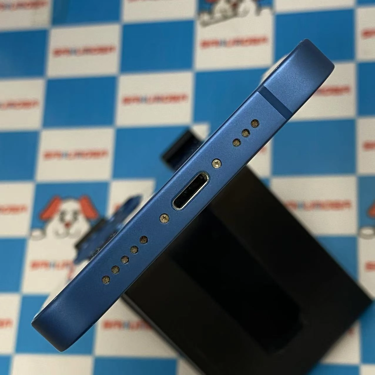 iPhone13 128GB ブルー MLNG3J/A docomo版SIMフリー 美品