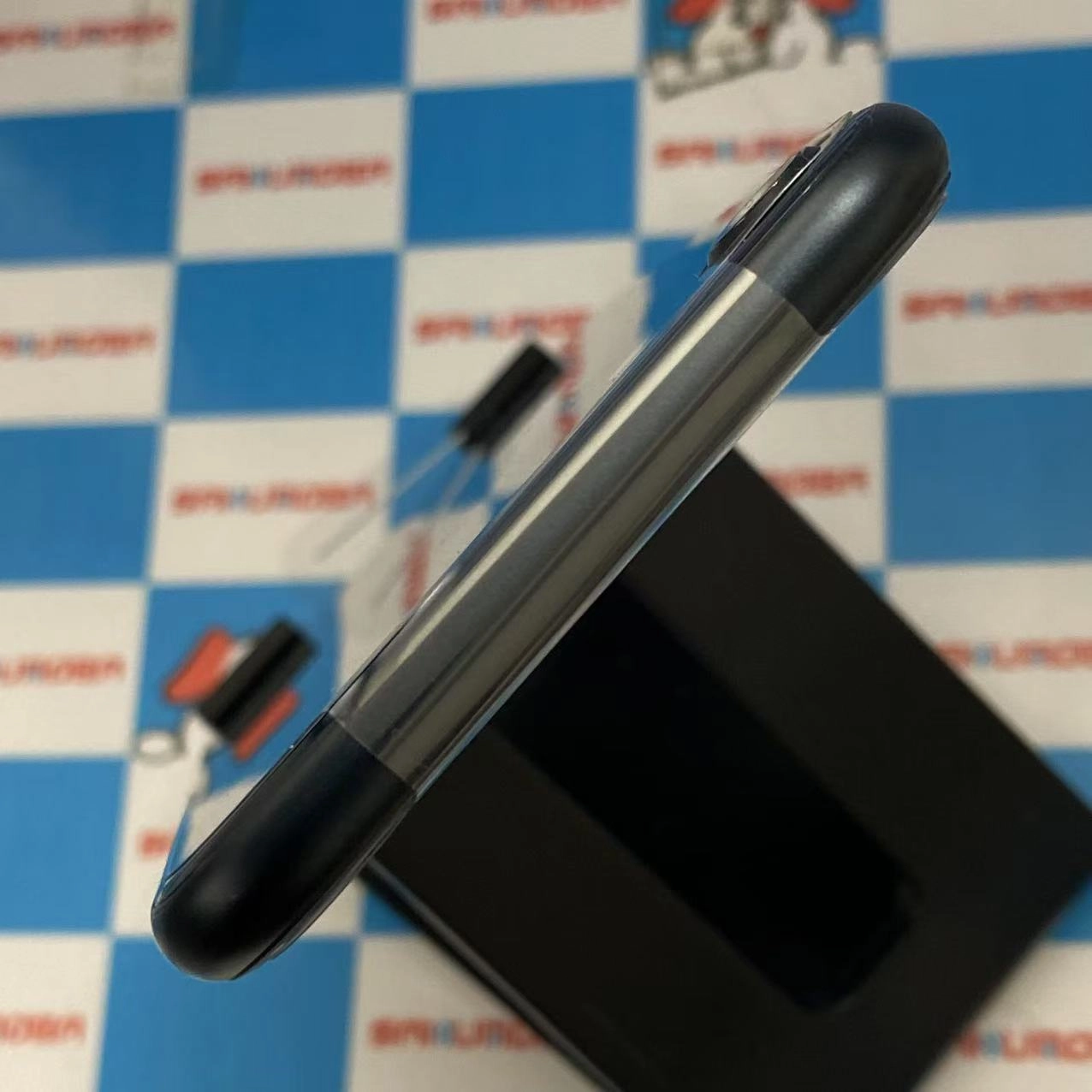 iPhoneSE 第3世代 64GB ミッドナイト MMYC3J/A SoftBank版SIMフリー