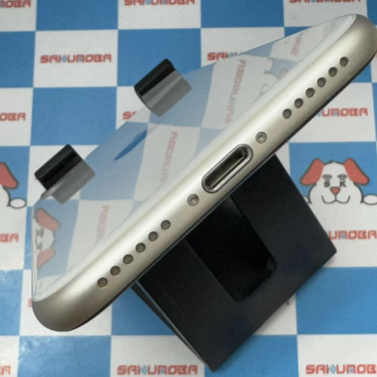 iPhoneSE 第3世代 128GB スターライト MMYG3J/A SoftBank版SIMフリー 美品