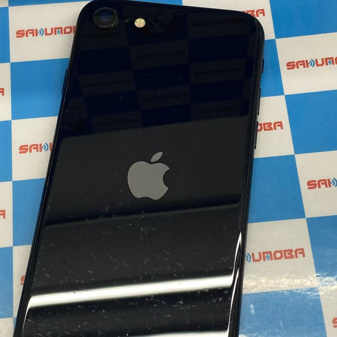 iPhoneSE 第3世代 64GB ミッドナイト MMYC3J/A AU版SIMフリー