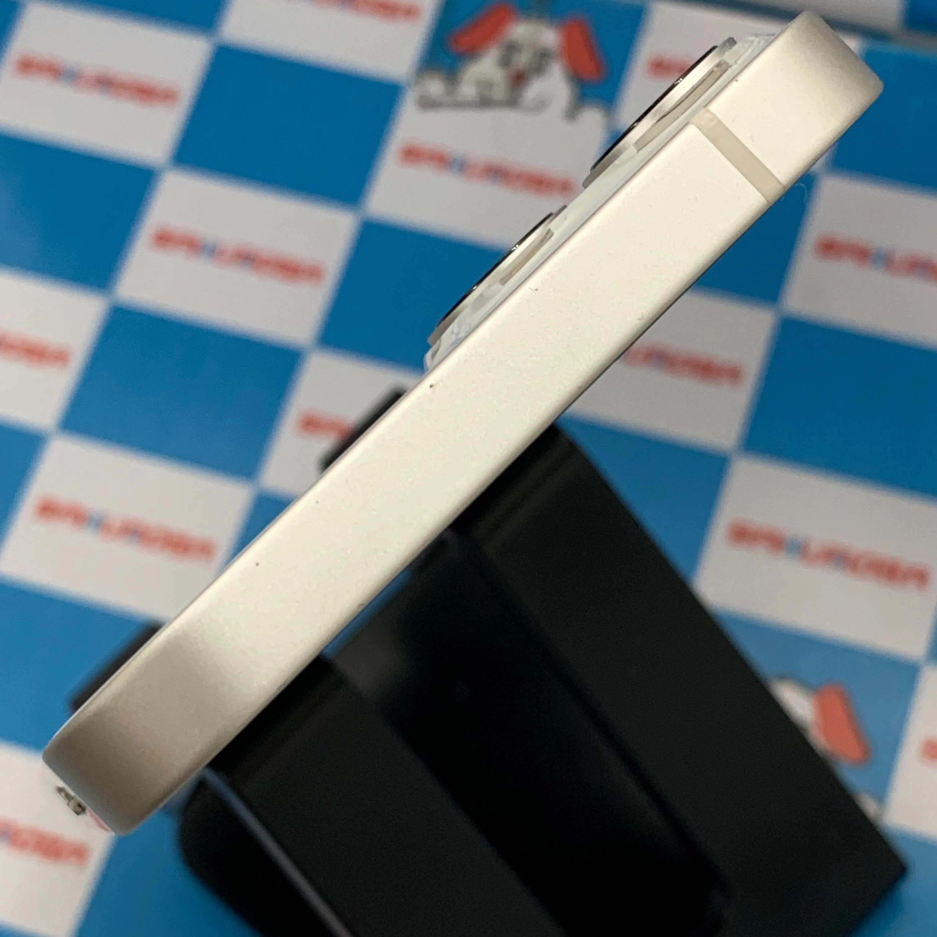 iPhone13 128GB スターライト MLND3J/A 楽天モバイル版SIMフリー 極美品