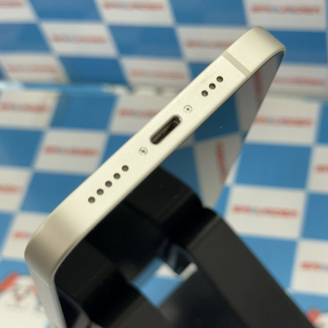 iPhone14 256GB スターライト MPW33J/A Apple版SIMフリー 極美品