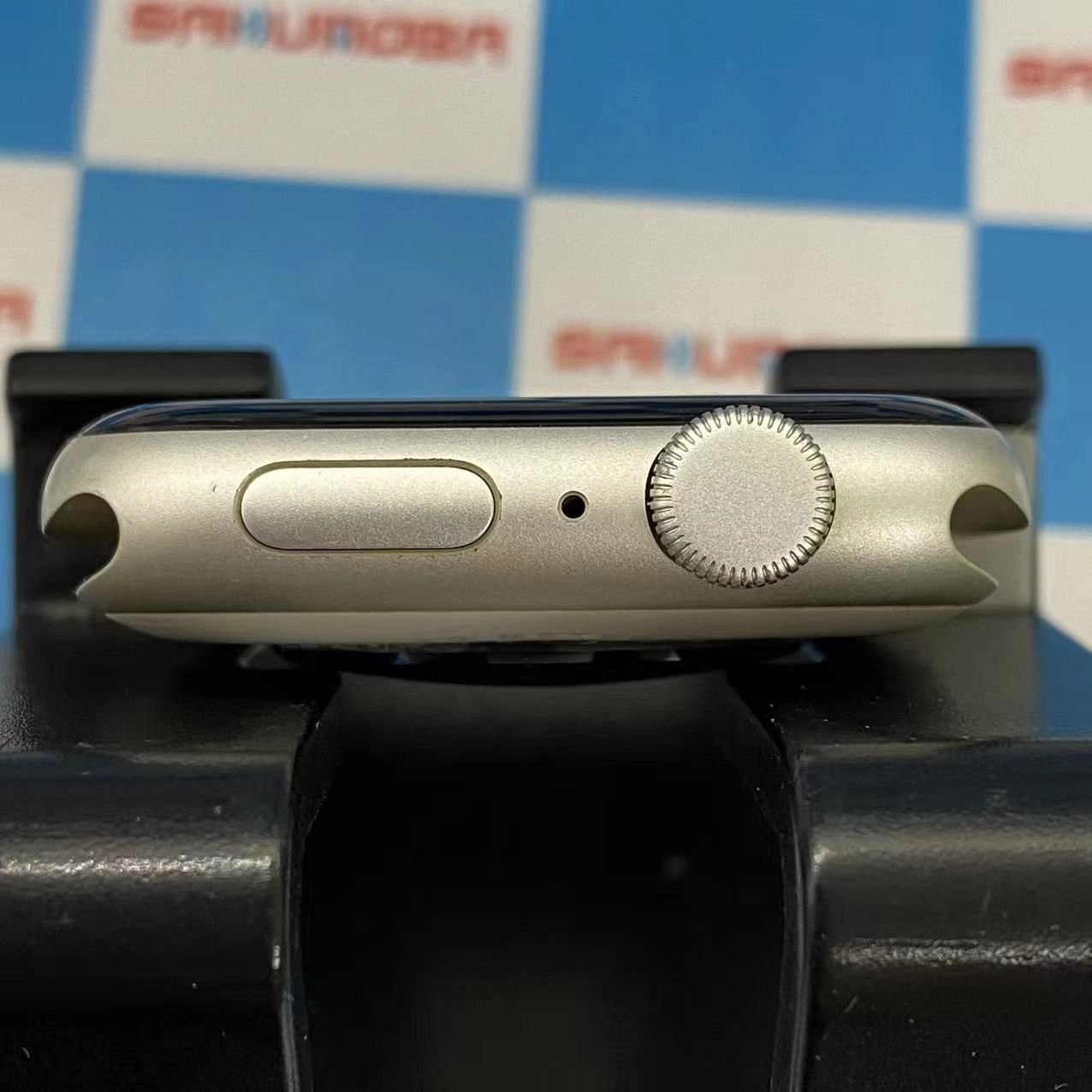 Apple Watch SE 第2世代 GPSモデル 44mm 32GB スターライト MNLA3J/A ジャンク品