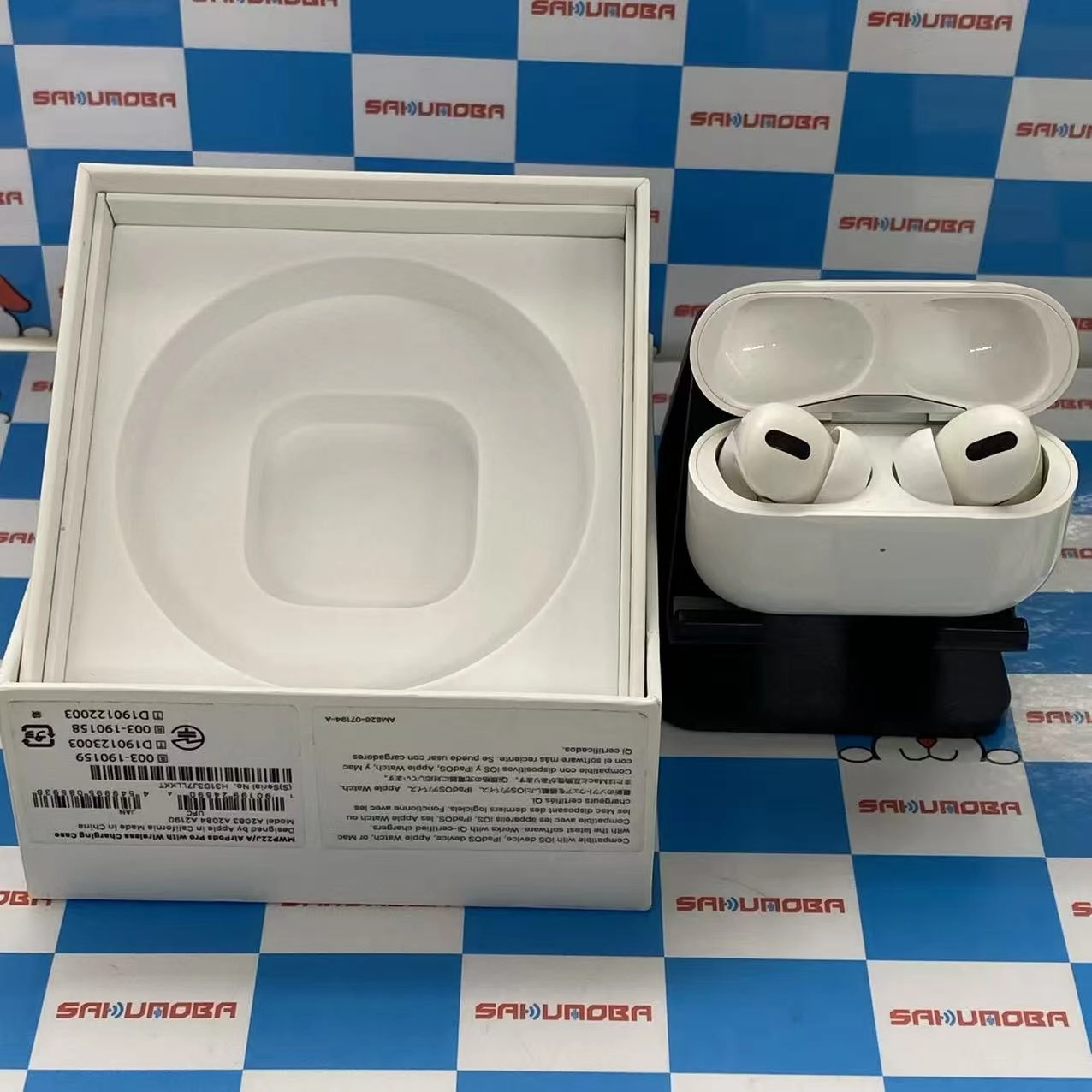 AirPods Pro ** Apple ** ホワイト MWP22J/A  ジャンク品 au