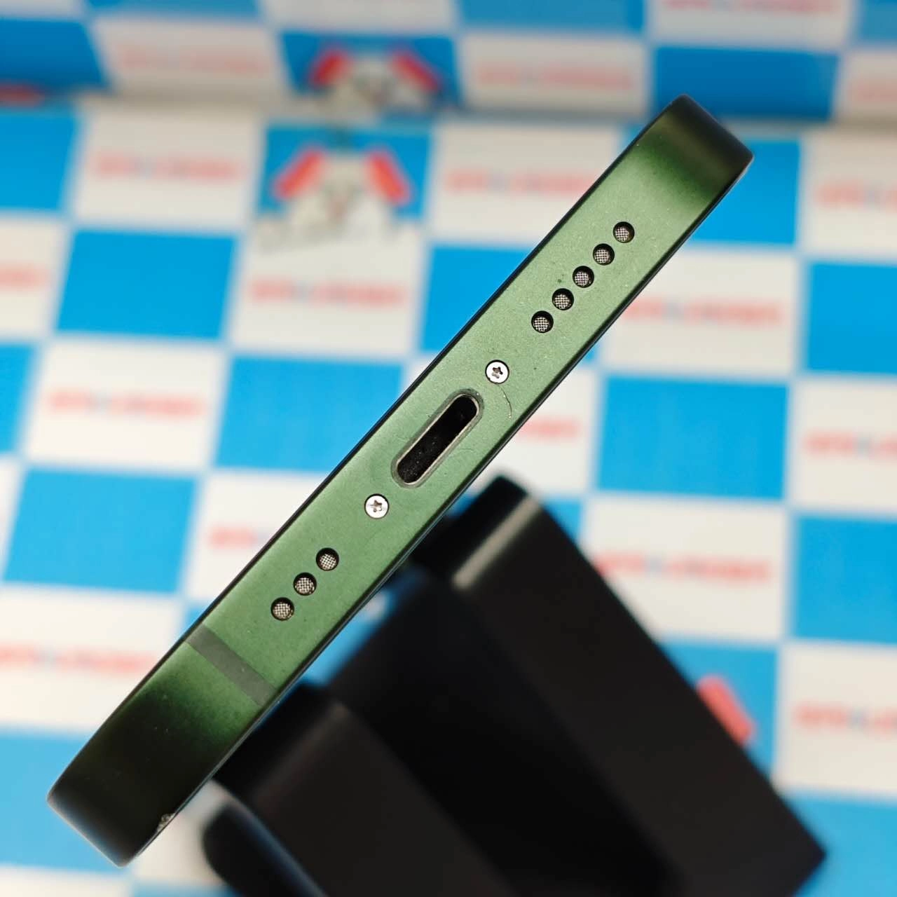 iPhone13 128GB グリーン MNGG3J/A AU版SIMフリー 美品