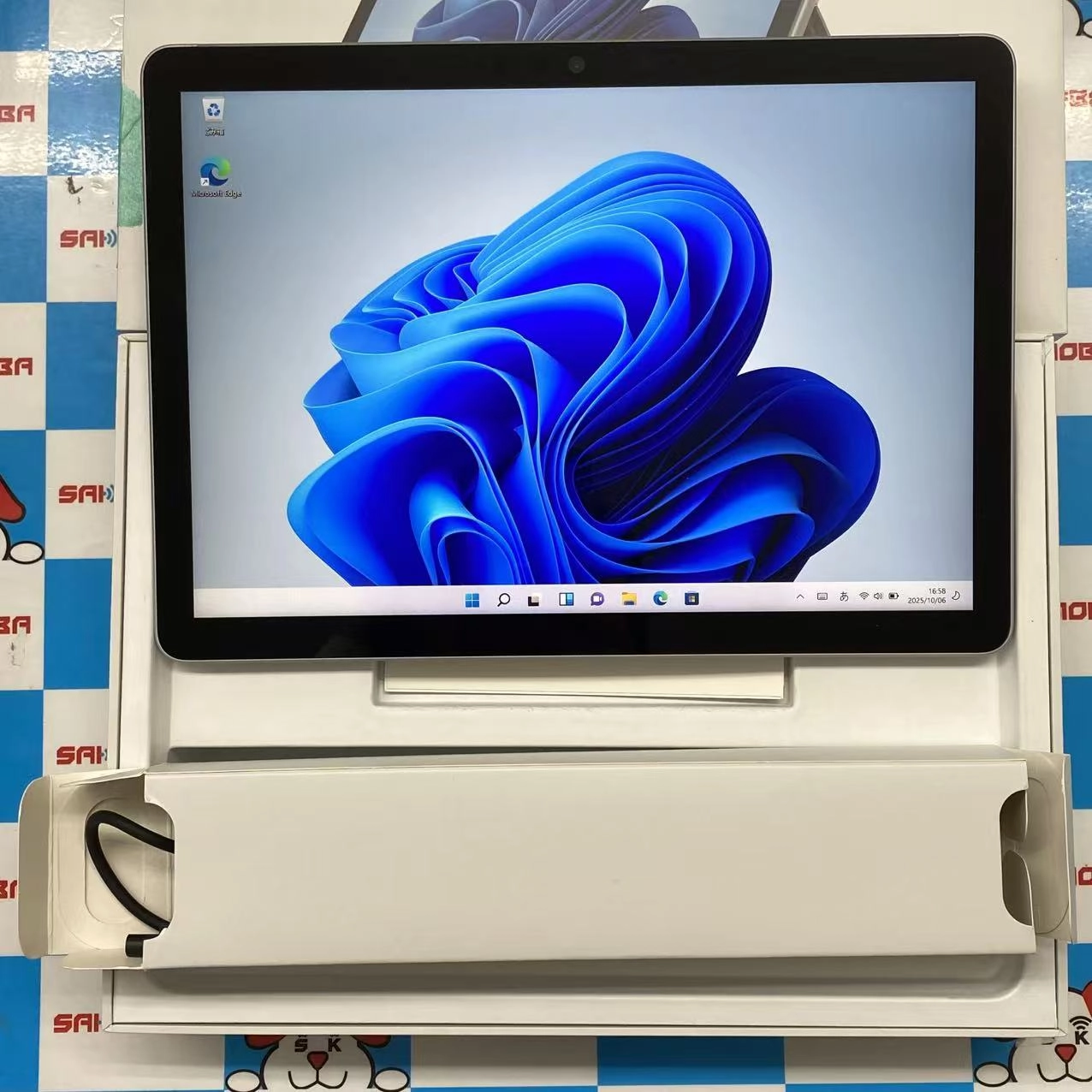 Microsoft Surface Go 3 LTE Advanced )Corei3 128GB プラチナ 8VH-00014 美品