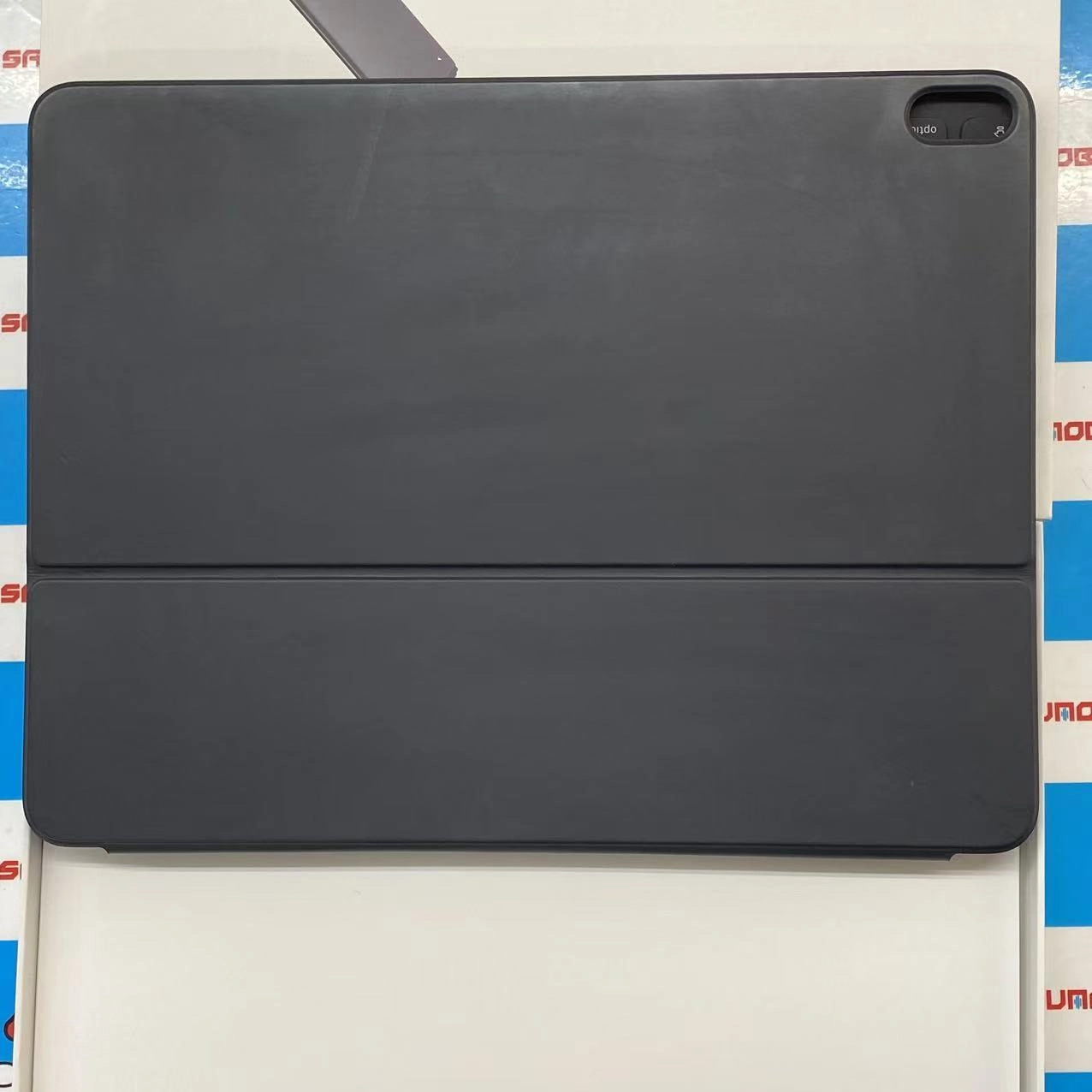 12.9インチiPad Pro(第3世代)用 Smart Folio  日本語 スペースグレイ MU8H2J/A **