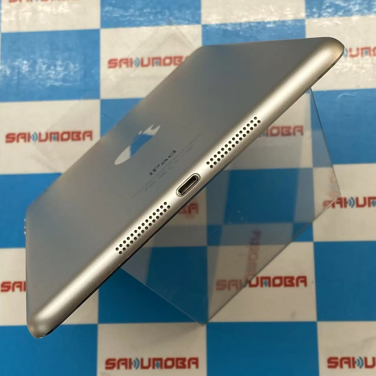 iPad mini 第2世代 Wi-Fiモデル 64GB シルバー ME281J/A ジャンク品