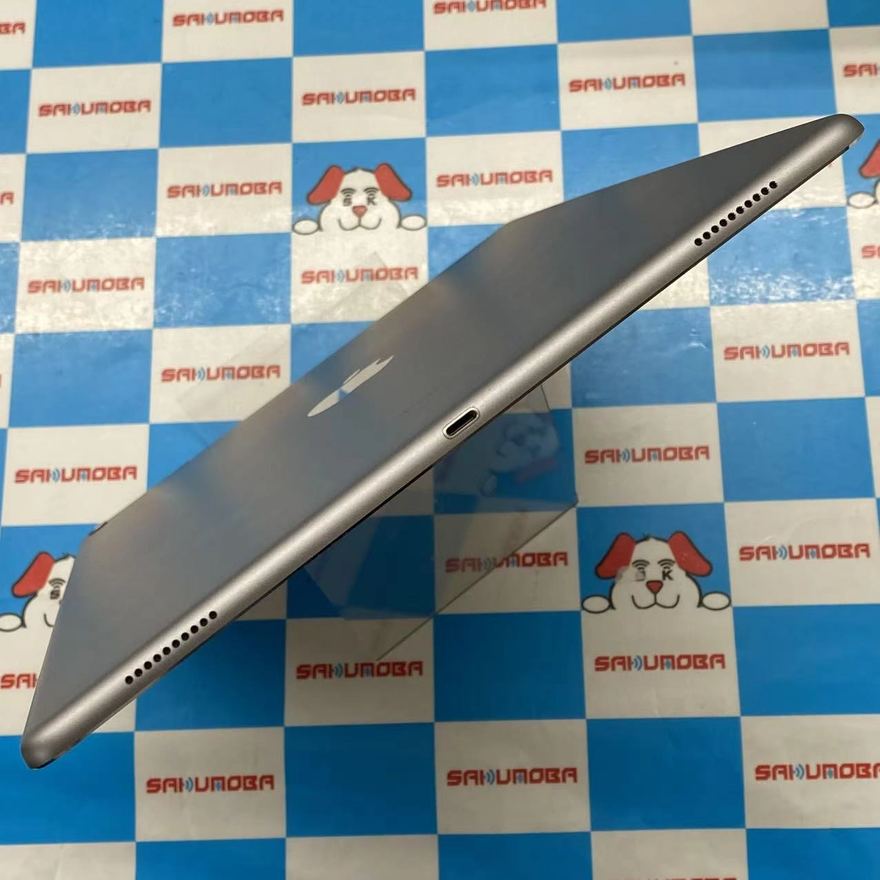 iPad Pro 12.9インチ 第2世代 Wi-Fi+Cellular モデル 64GB NQED2J/A docomo版SIMフリー 訳あり品 スペースグレイ