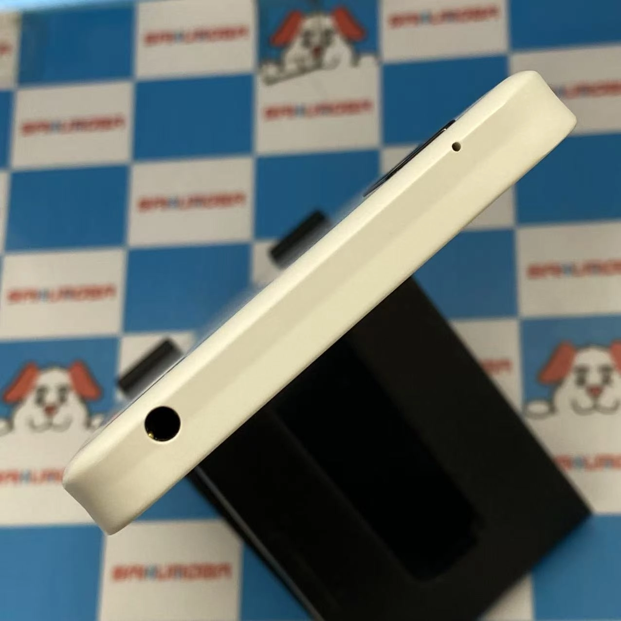 AQUOS wish3 4GB/64GB ホワイト A302SH SoftBank版SIMフリー