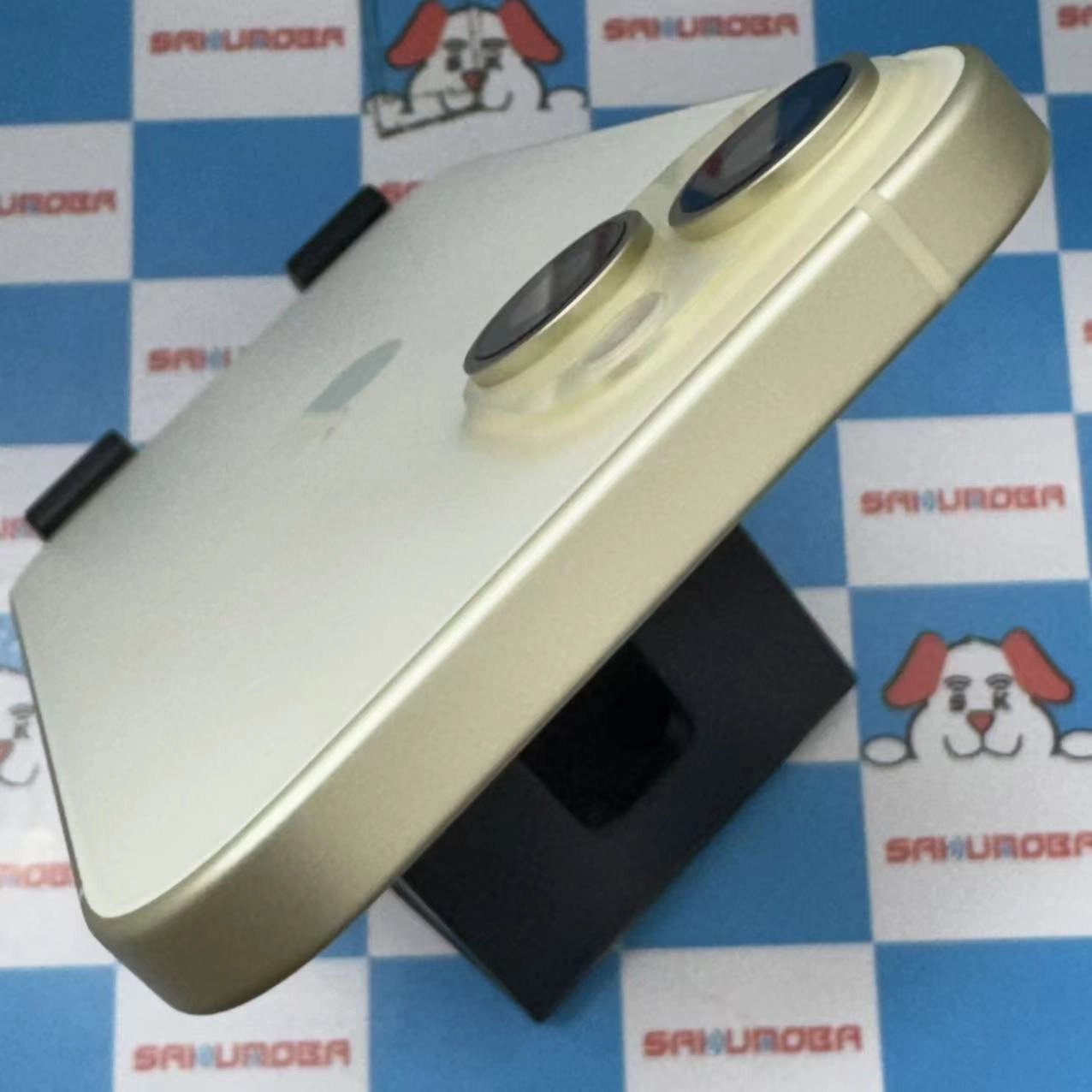 iPhone15 128GB イエロー NTMK3J/A SIMロック解除済 au 交換未使用