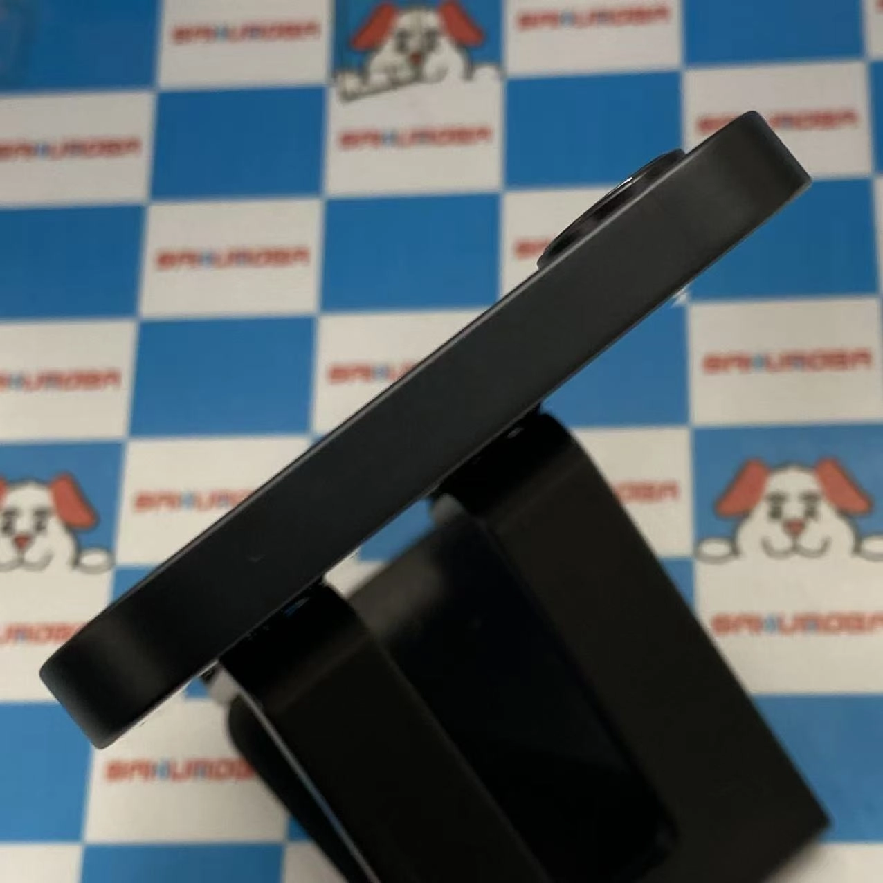 iPhone 16e 128GB ブラック MD1Q4J/A SoftBank版SIMフリー 極美品