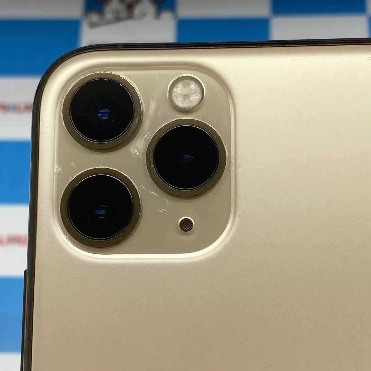 iPhone11 Pro 256GB ゴールド MWC92J/A docomo版SIMフリージャンク品