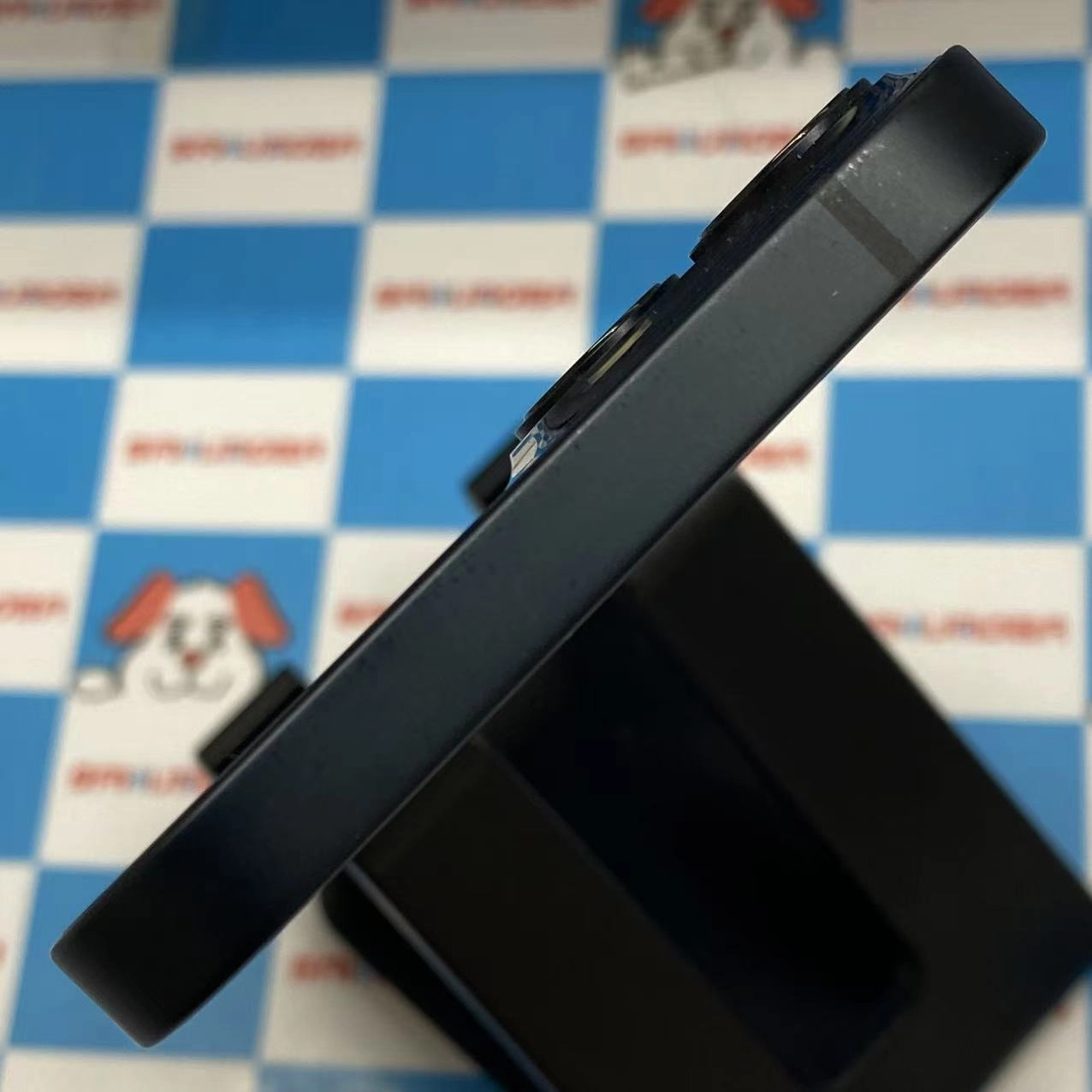 iPhone13 128GB ミッドナイト MLNC3J/A docomo版SIMフリー美品