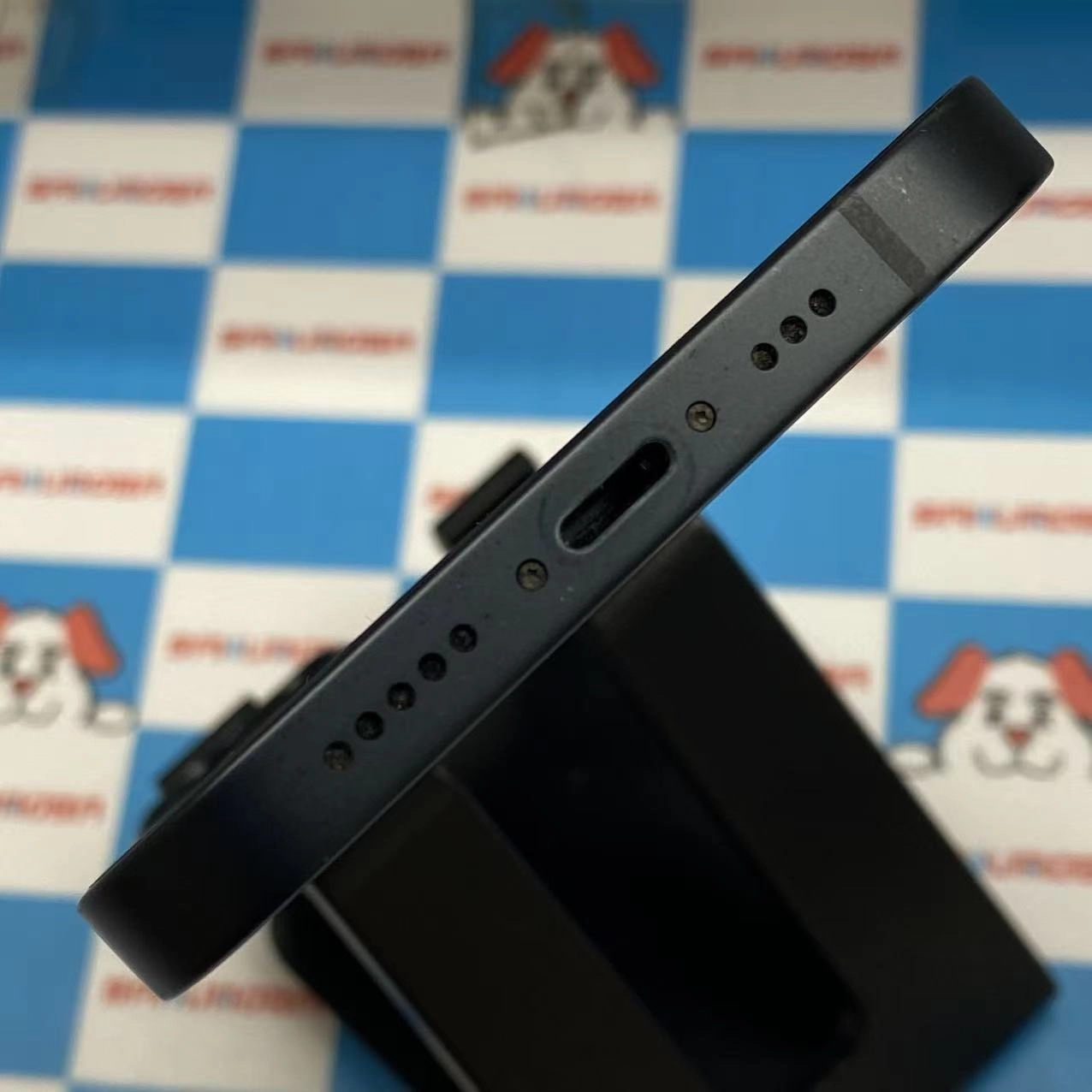 iPhone13 128GB ミッドナイト MLNC3J/A docomo版SIMフリー美品