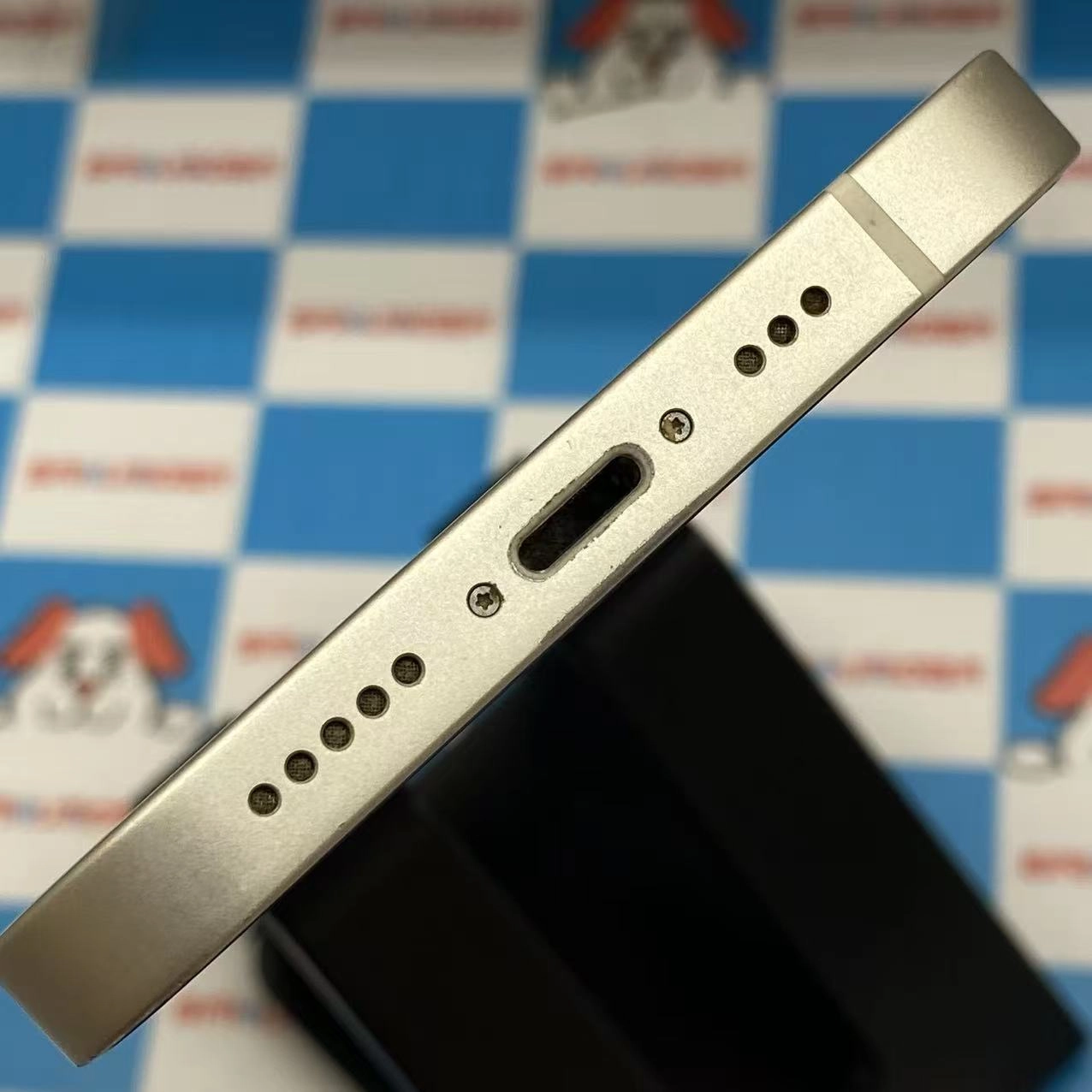 iPhone13 128GB スターライト MLND3J/A SIMロック解除済 mineo