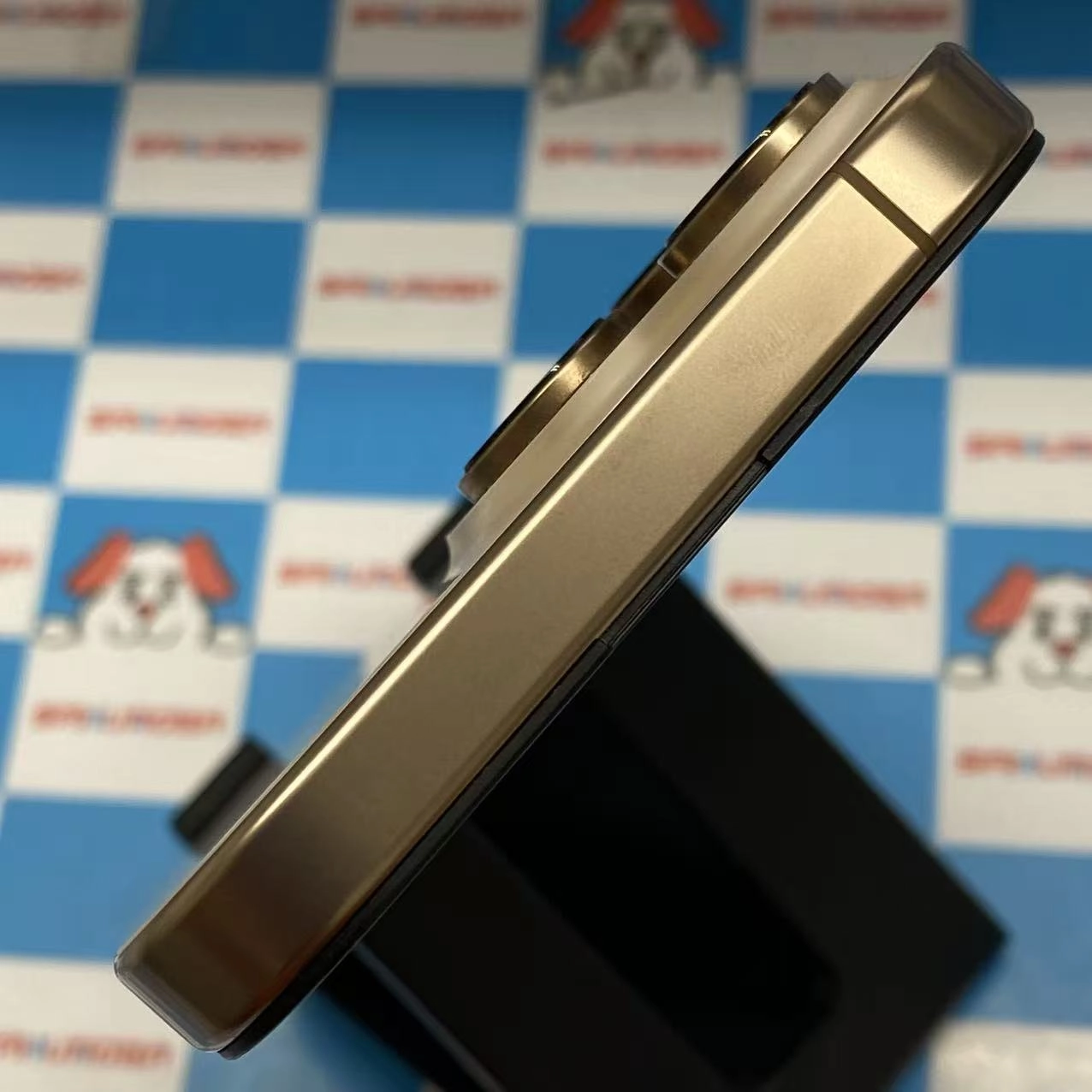 iPhone16 Pro Max 512GB デザートチタニウム MYWN3J/A SIMフリージャンク品