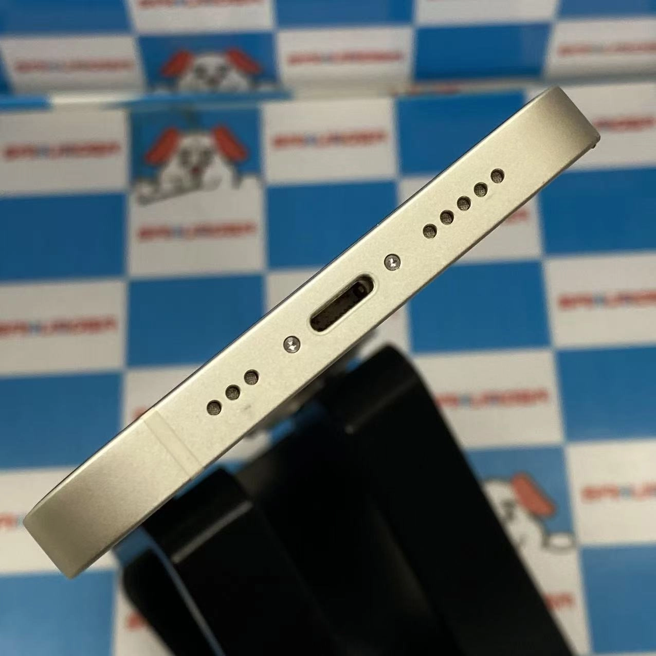 iPhone13 128GB スターライト MLND3J/A AU版SIMフリー 美品