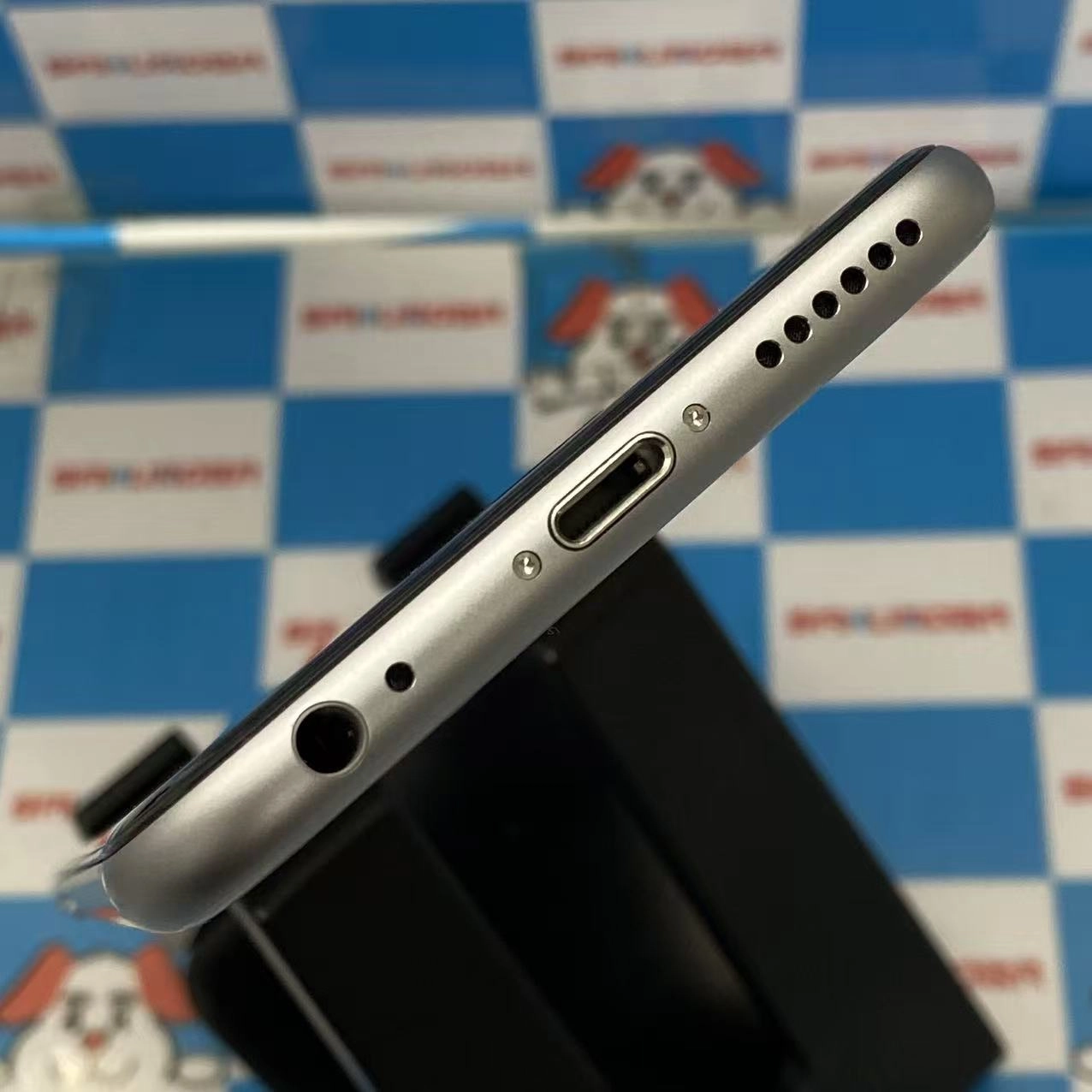 iPhone6s 32GB スペースグレイ MN0W2J/A AU版SIMフリー 未使用品