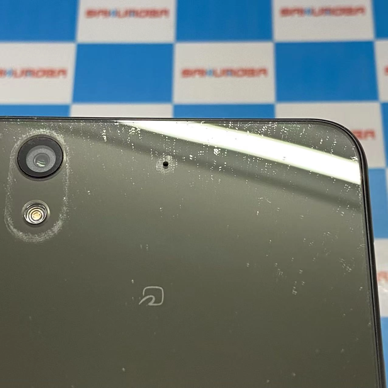 arrows Be 32GB Black F-04K docomo版SIMフリー 訳あり品