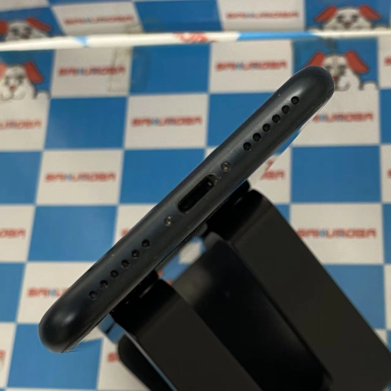 iPhoneSE 第3世代 64GB ミッドナイト MMYC3J/A SIMフリー