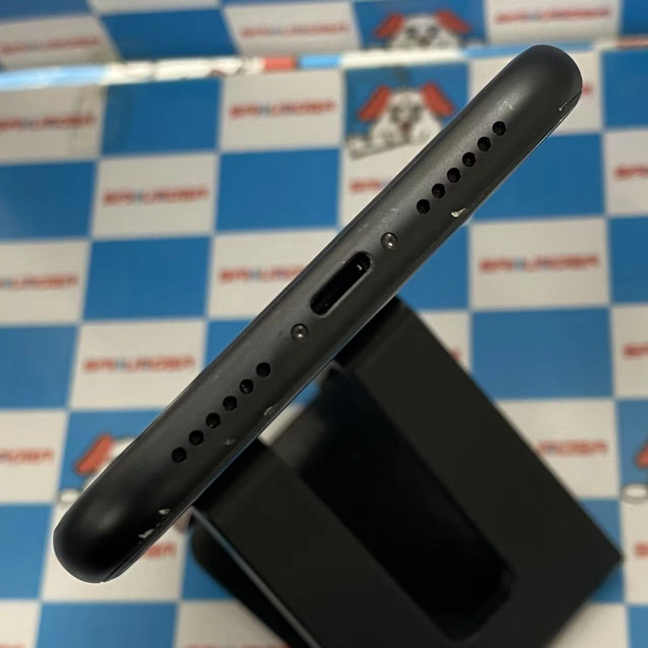 iPhoneXR 64GB ブラック MT002J/A docomo版SIMフリー