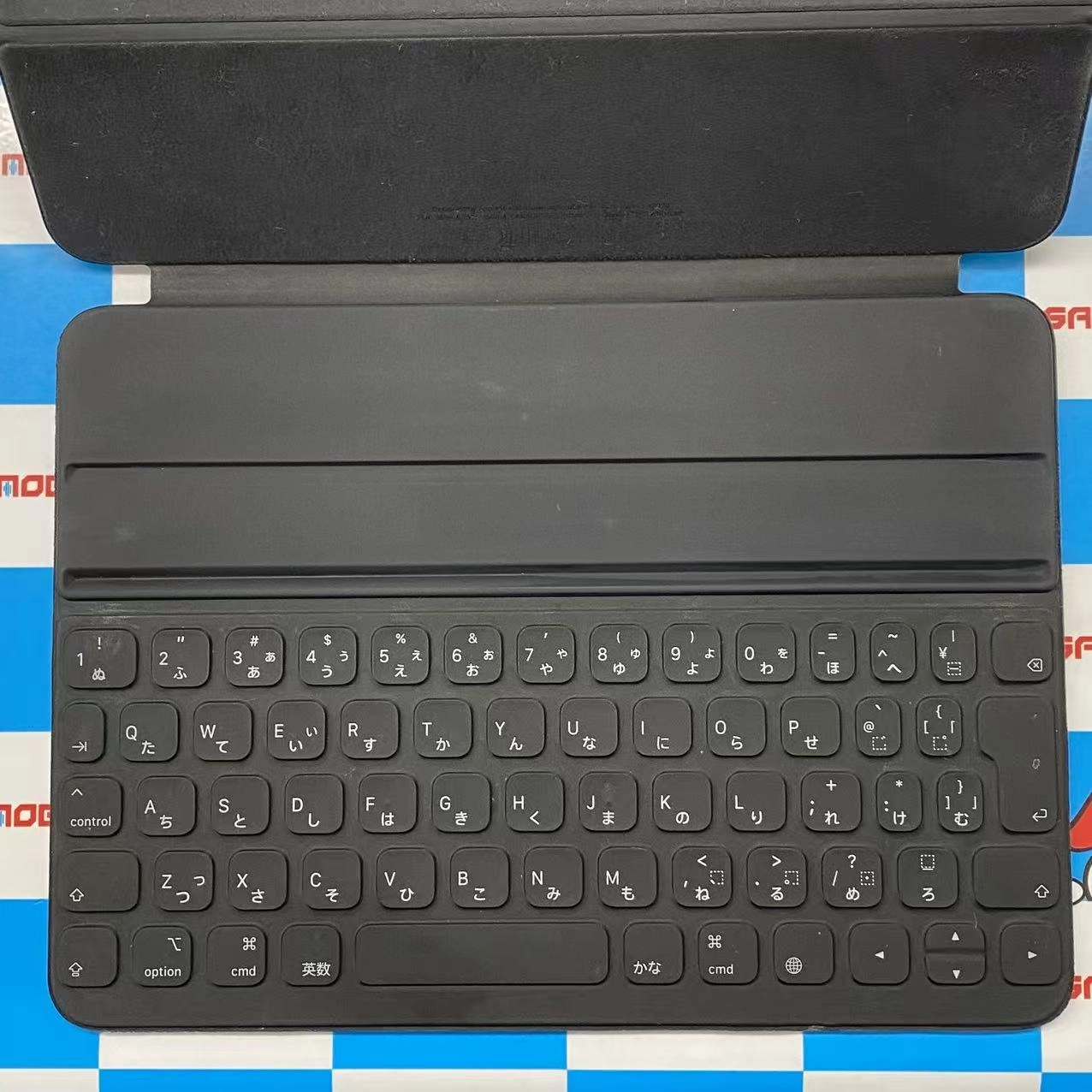 Smart Keyboard Folio 11インチ 第2世代 日本語 ブラック系 MXNK2J/A **