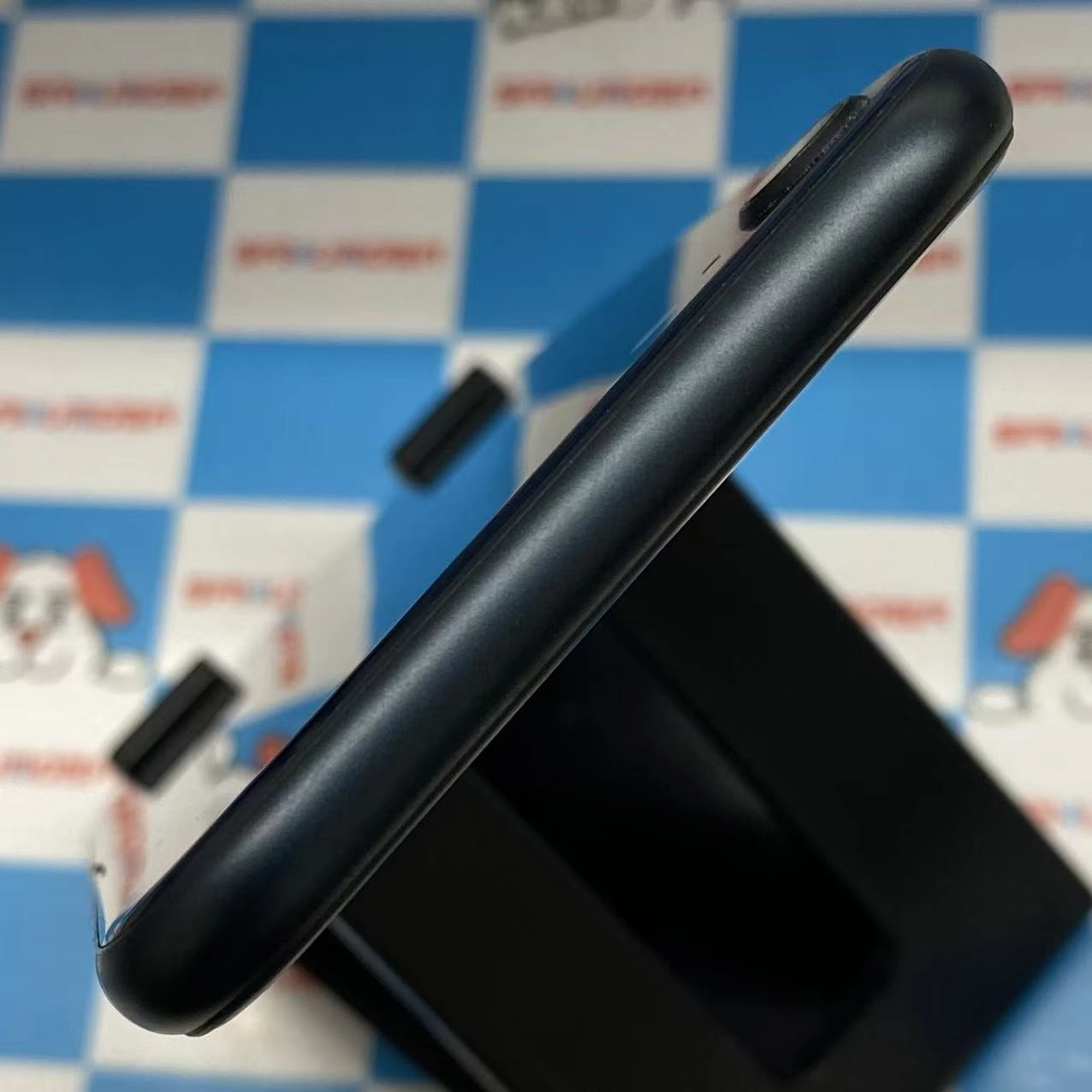 iPhoneSE 第3世代 64GB ミッドナイト MMYC3J/A SIMロック解除済 SoftBank