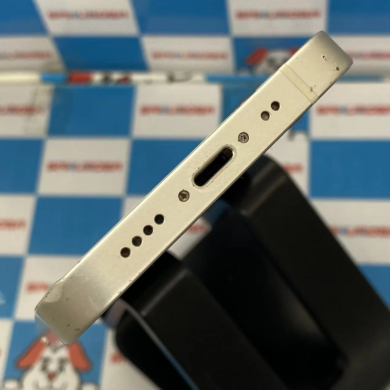 iPhone13 mini 128GB スターライト MLJE3J/A SoftBank版SIMフリージャンク品