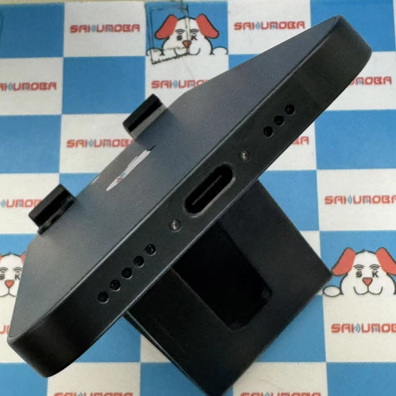 iPhone 16e 128GB ブラック MD1Q4J/A SoftBank版SIMフリー 新品同様