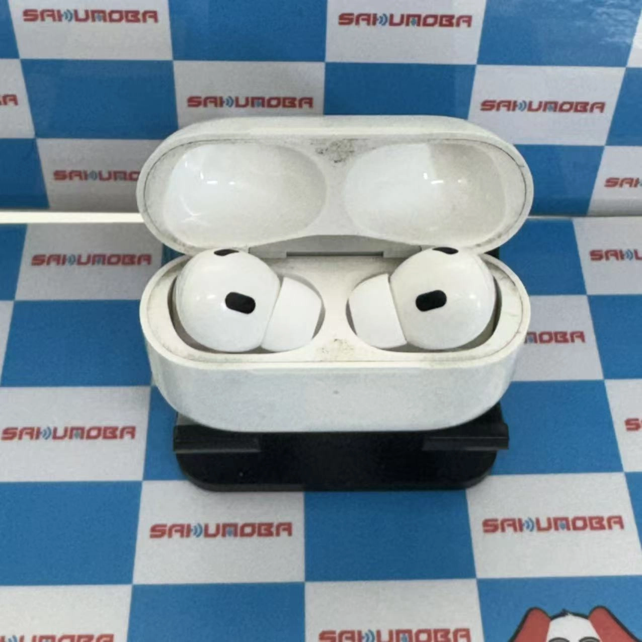 Airpods Pro 第2世代 ー ホワイト MQD83J/A