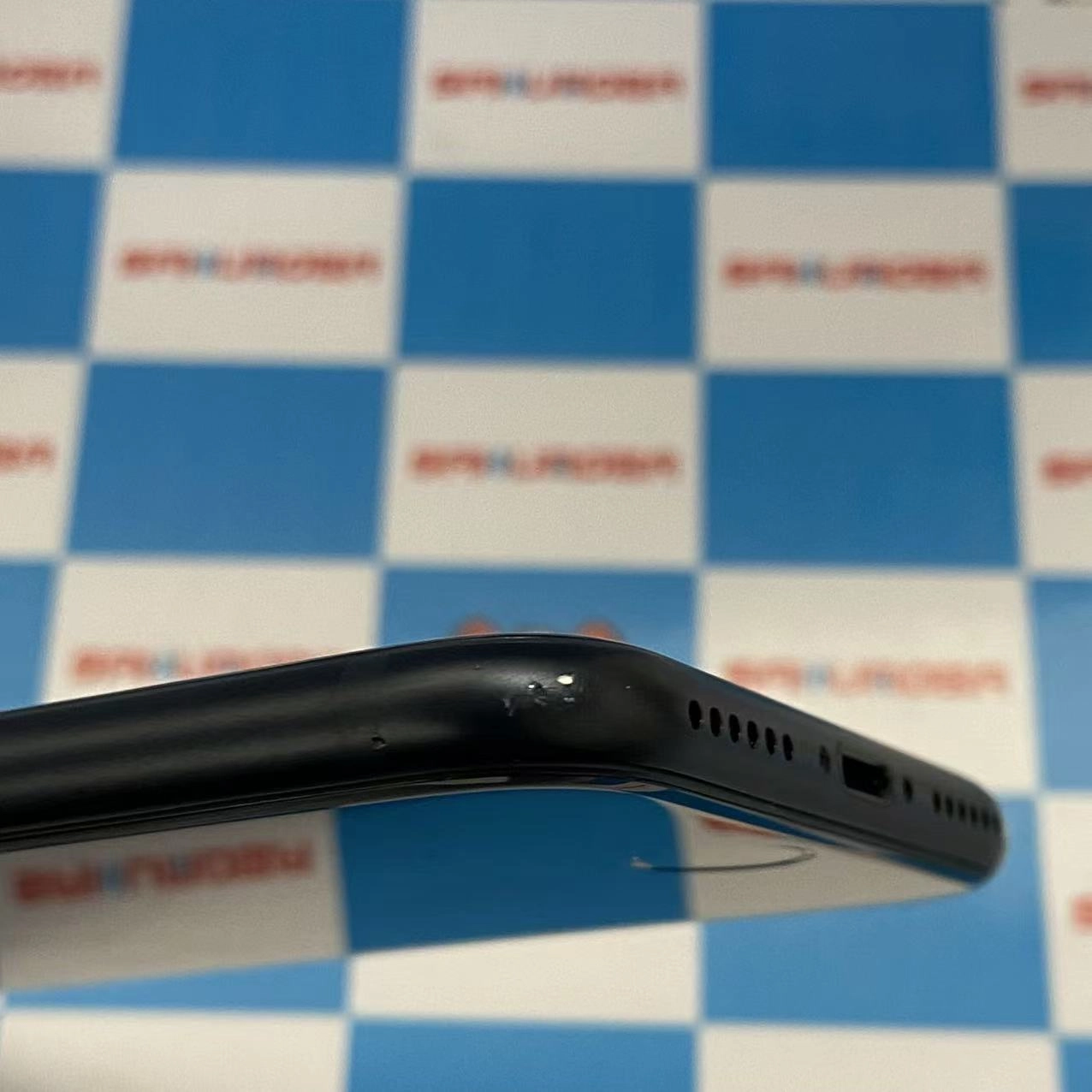 iPhoneSE 第3世代 64GB ミッドナイト MMYC3J/A SoftBank版SIMフリー