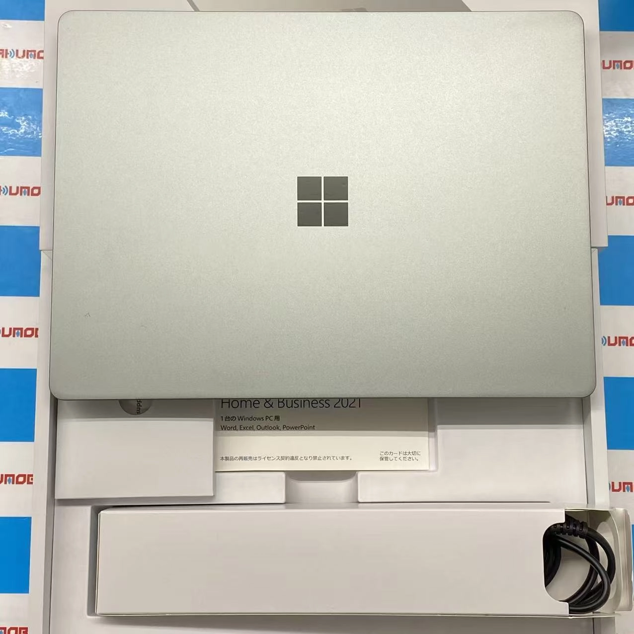 Surface Laptop Go 2 core i5 2.4GHz 8GB/128GB セージ 8QC-00032 極美品