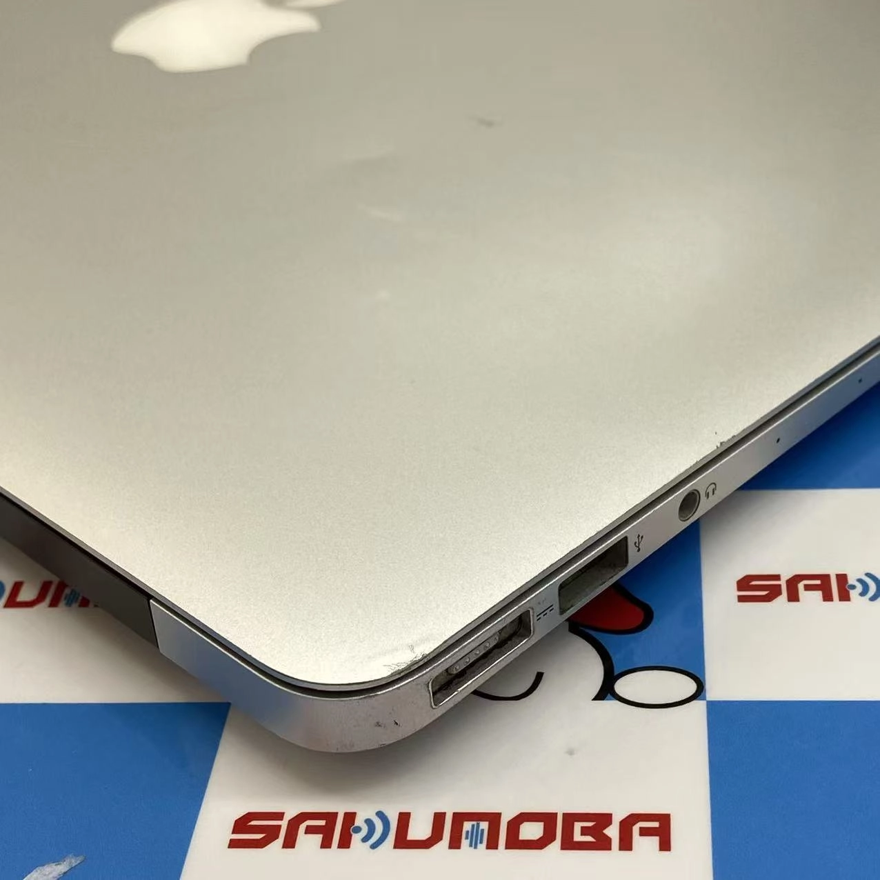 MacBook Air 13インチ Early2017 8GB/256GB シルバー A1466訳あり品