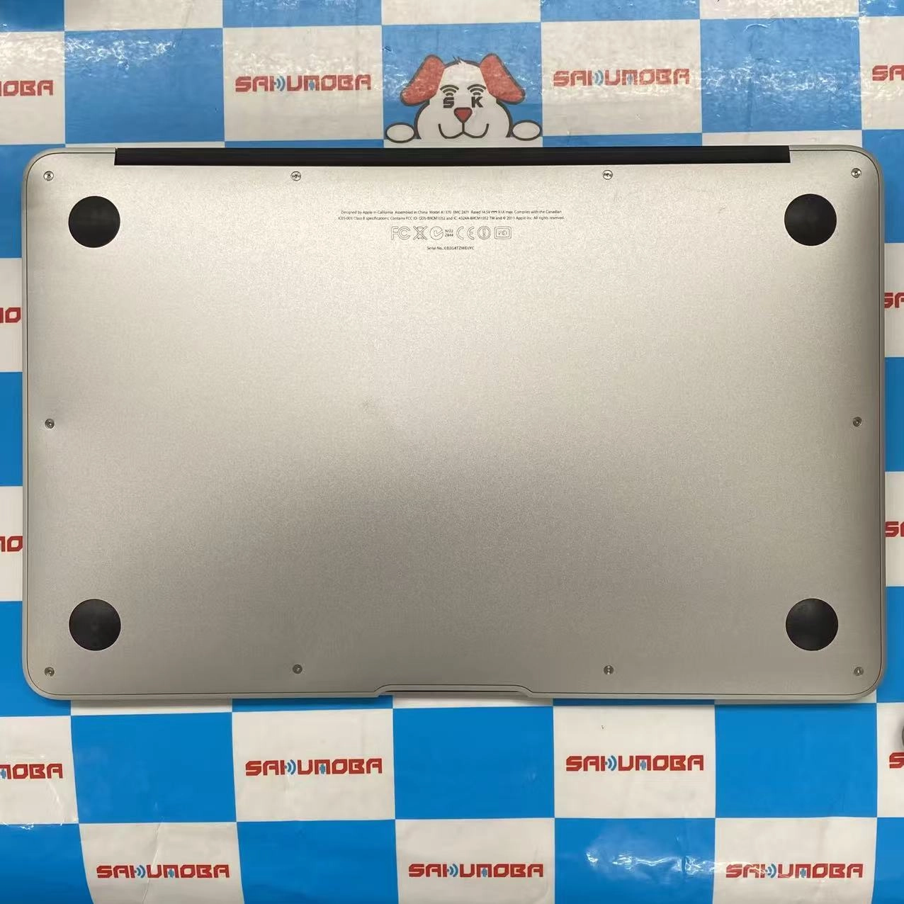 MacBook Air  ** Apple 64GB * MC968J/A  auジャンク品