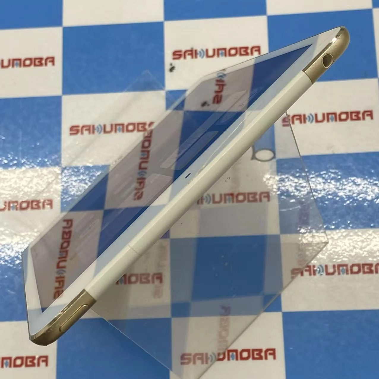 iPad mini 第4世代 128GB ゴールド MK782J/A AU版SIMフリー ジャンク品 au