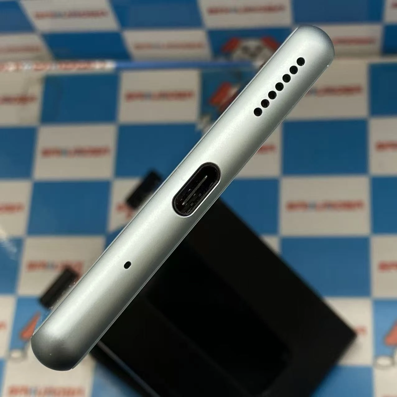 Xperia 8 64GB ブルー SOV42 au版SIMフリー