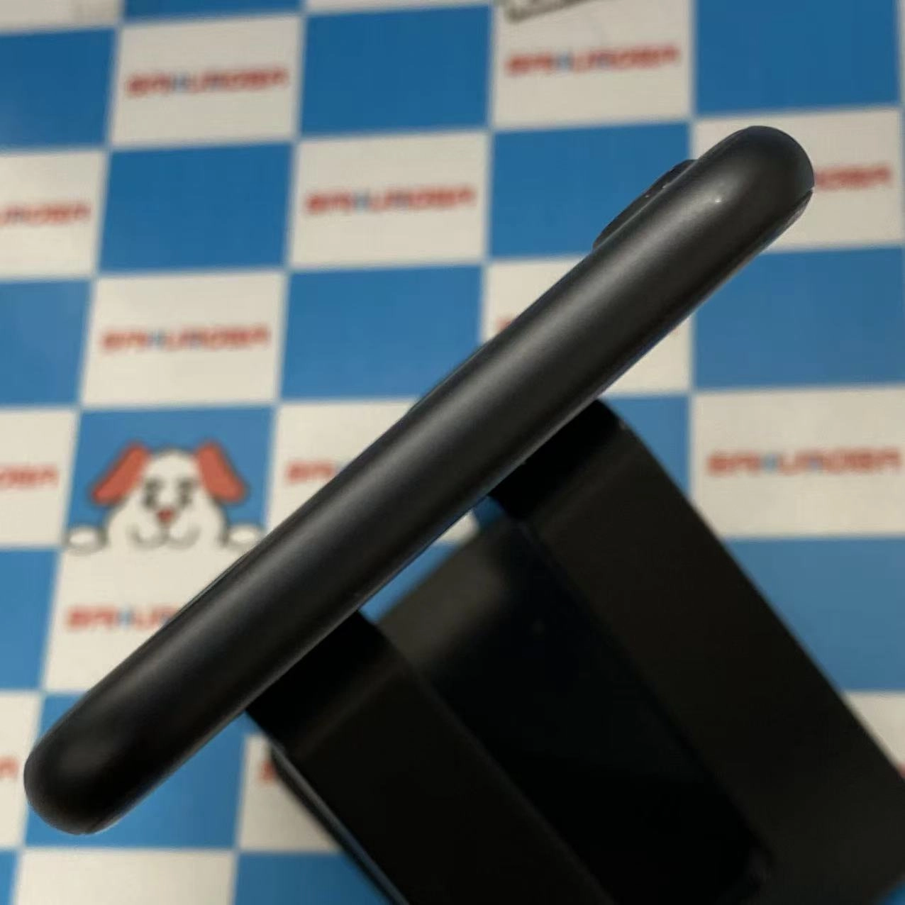 iPhoneSE 第2世代 256GB ブラック MXVT2J/A SIMフリー